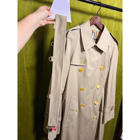 Vintage Burberrys’ Classic Trench Coat with Nova Check Lining - Picture 3 of 16
